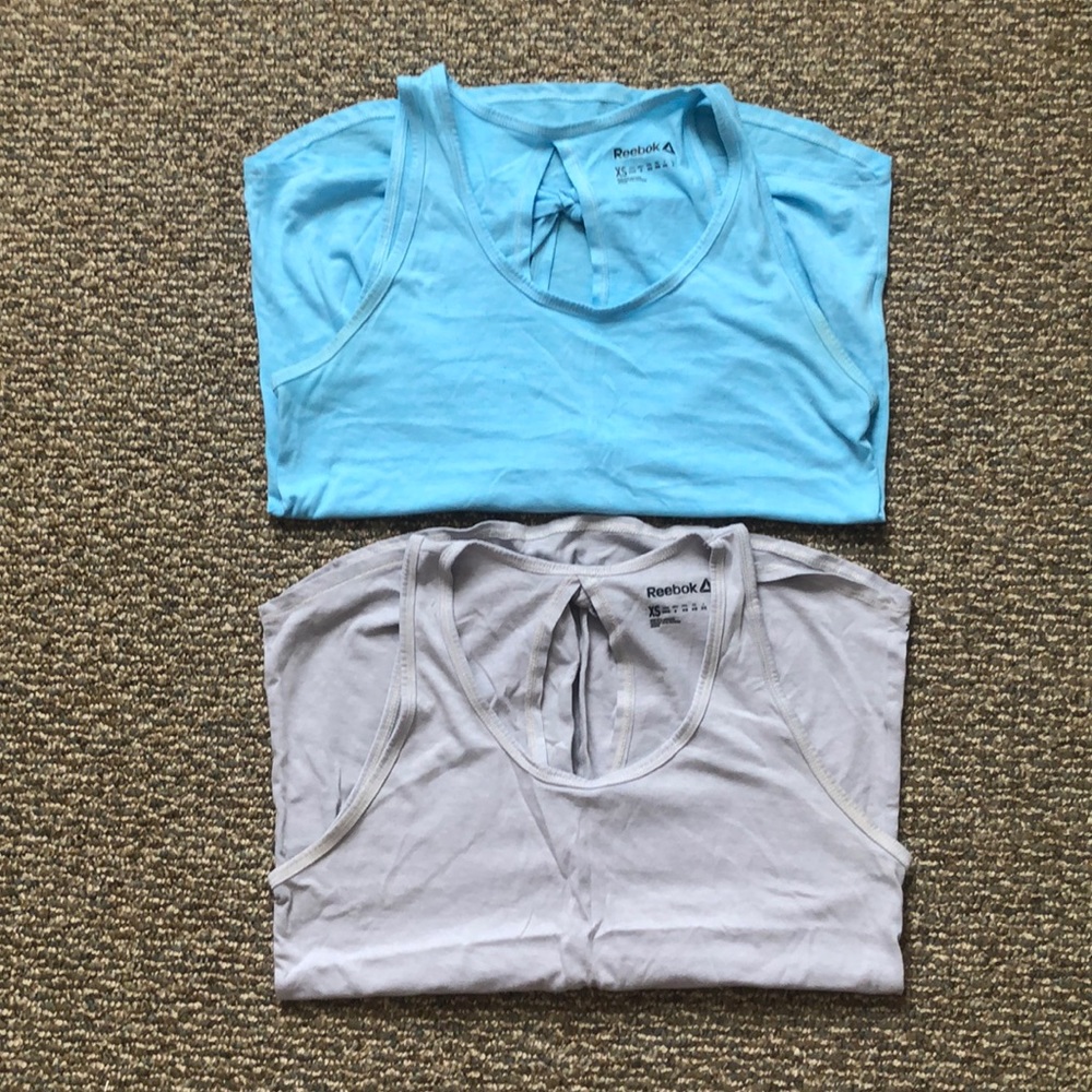 BUNDLE REEBOK TANKS